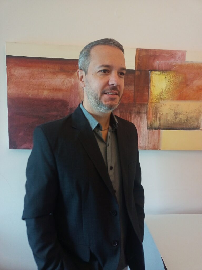 Dr Rogério Libânio 002